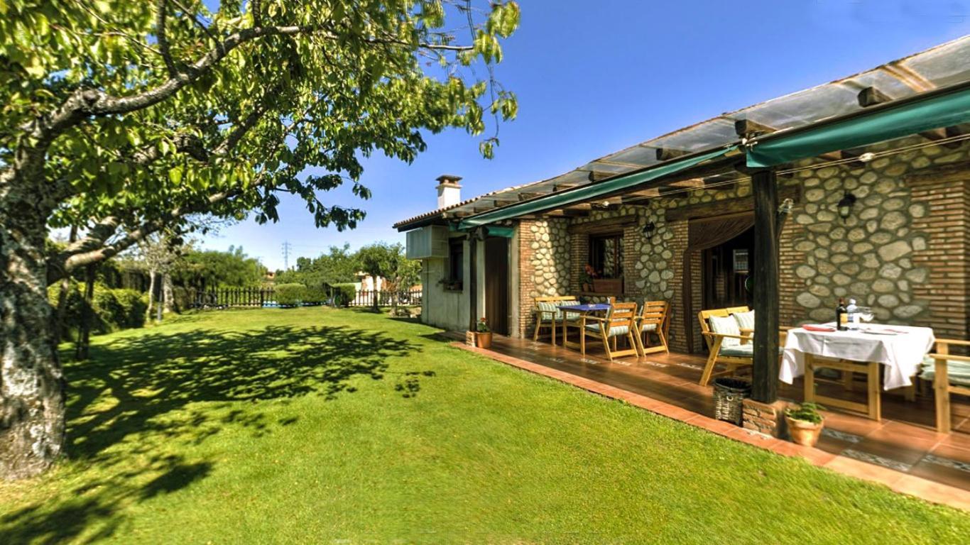 El Canchal De La Gallina - Parking Gratis - Jacuzzi En Privado - Cafeteria - Desayunos - Piscina De Agua Caliente A Partir Del 12 De Abril 2025 Hervás Dış mekan fotoğraf