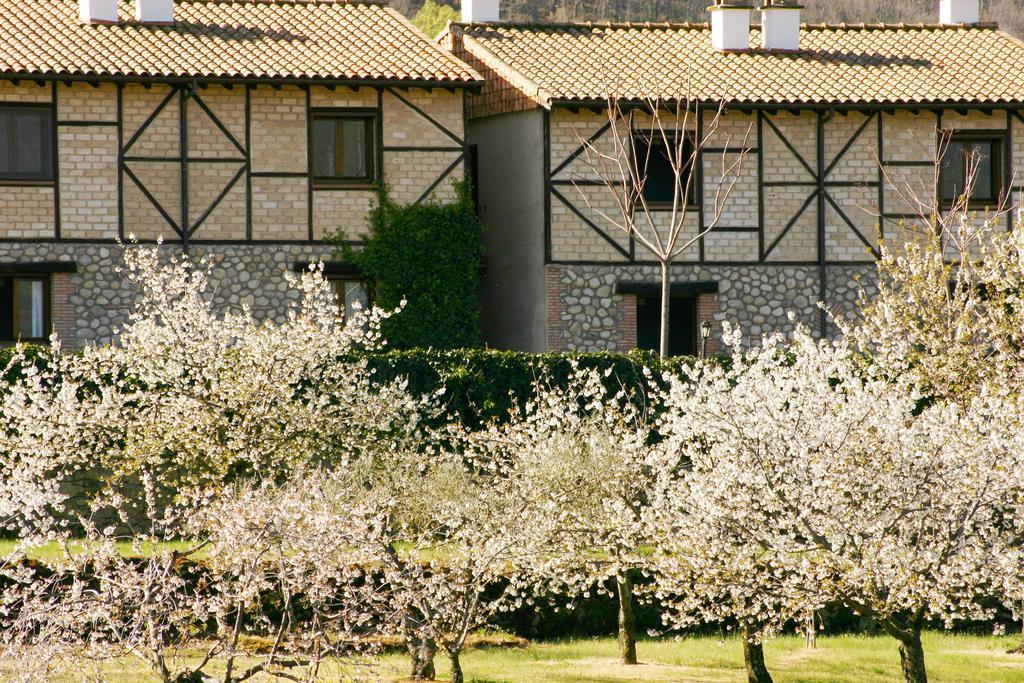El Canchal De La Gallina - Parking Gratis - Jacuzzi En Privado - Cafeteria - Desayunos - Piscina De Agua Caliente A Partir Del 12 De Abril 2025 Hervás Dış mekan fotoğraf