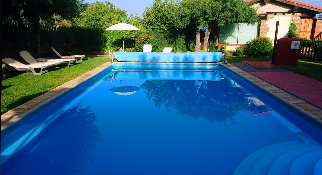 El Canchal De La Gallina - Parking Gratis - Jacuzzi En Privado - Cafeteria - Desayunos - Piscina De Agua Caliente A Partir Del 12 De Abril 2025 Hervás Dış mekan fotoğraf